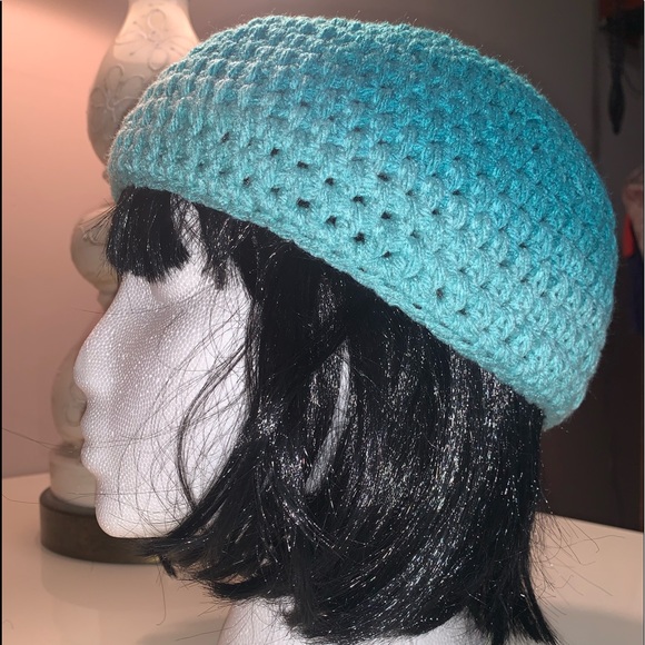 Crown in Dark Teal - Picture 3 of 8